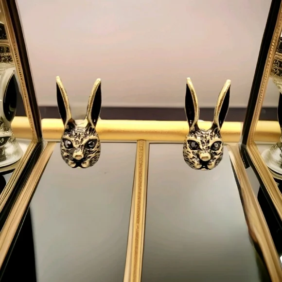 Vintage Estate Bunny Rabbit Crystal Stud Gold Earrings - Picture 16 of 16